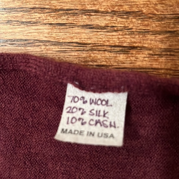 Robbi & Nikki Burgundy Shawl Cape With Fringe In Wool Blend Long And Soft O/S - Picture 7 of 7